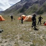 Тонны мусора собрали на пике Ленина