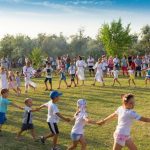 ПРЕМЬЕР-МИНИСТР КЫРГЫЗСТАНА ПРИЗВАЛ ПРЕКРАТИТЬ ТОИ И МАССОВЫЕ ГУЛЯНЬЯ