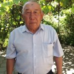 «Болею за посёлок и страну»