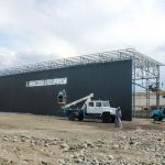 Где-то вдали догорает закат и фонари ярче горят…