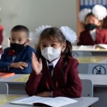 День знаний прошел для более 156 тысяч первоклассников