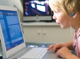 Учеников 6-11 классов переведут на дистанционное обучение в Москве