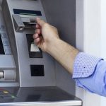 В некоторых банкоматах Бишкека нет возможности получить наличные деньги