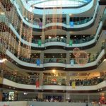 Торговые центры Бишкека начали работать по новому графику