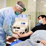 Названы опасные последствия COVID-19 для молодых людей