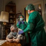 Насколько COVID-19 может быть опаснее гриппа. Факты и цифры