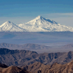 Кыргызстанцы покорили высшую точку Турции — пятитысячник Арарат