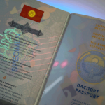 Российский финансист, получивший паспорт КР, заявил, что указы о гражданстве засекретили из-за «маразма кыргызских журналистов»
