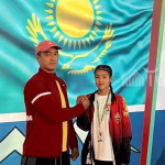 Восьмиклассница Айанбүбү Асанкулова стала чемпионкой мира по армрестлингу