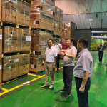 В Кыргызстане планируют открыть склад для прямых поставок корейской техники Samsung и LG