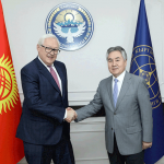 Министр Жээнбек Кулубаев принял замглавы МИД России Сергея Рябкова