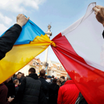 «BECTИ.UA»: Украина и Польша начали «аграрную войну» из-за зерновой сделки