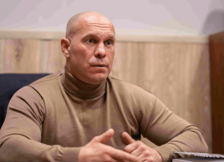 Кива: «Зеленский готов официально объявить войну России уже в конце осени»