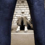 Взрослые избили подростка