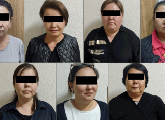 Присваивали социальные выплаты