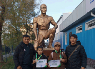 Бронзовые призерки женской борьбы