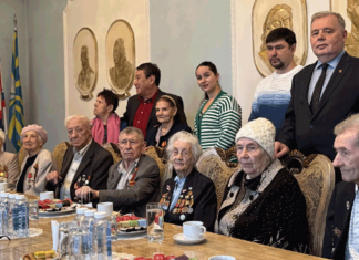 Ленинградский день Победы