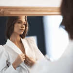 Что нельзя делать и говорить перед зеркалом?