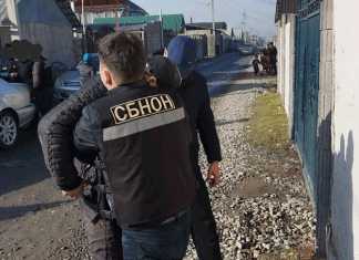 Наркоторговец в погонах