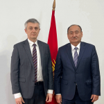 Евразийский фонд выделил медикам 107 автомобилей