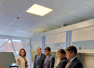 Заключена договоренность о поставке в Кыргызстан новосибирских медизделий для кардиологии