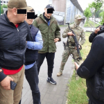 Офицер военного коммисариата погорел на взятке