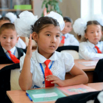 44 школы Бишкека, в которых уроки будут начинаться в 7:30 утра