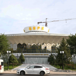 Появится ли около цирка зеленая зона?