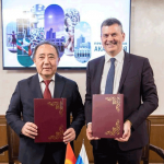 Госслужащие из Кыргызстана смогут обучаться в президентской академии России