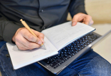 В Киргизии наградили победителей Акмуллинской олимпиады по русскому языку