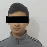 Знакомые с арматурой в руках