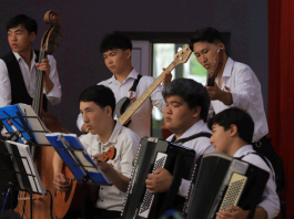 Музыкальный подарок от иркутского мецената