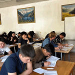 «Диктант Победы» написали школьники и студенты в Оше