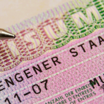 Пять стран заблокировали ограничения на выдачу виз россиянам