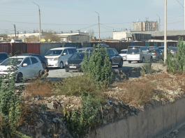 Автомобили победили торговцев