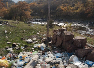 А что, так можно было? В водоохранной зоне творятся невообразимые вещи