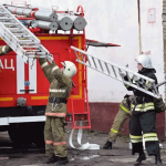 Дома в Бишкеке всё выше и выше, а пожарные лестницы никак не подрастут