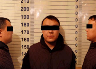 Поднял руку на жену