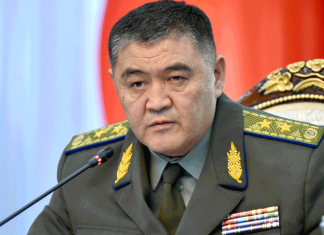 Камчыбек Ташиев освобожден от должности замглавы Кабмина – главы ГКНБ