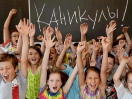 Весенние каникулы школьникам продлили