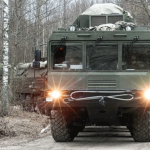 Беглая белорусская оппозиция пытается выяснить расположение «Орешника»