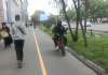Тротуары повышенной опасности – пешеходы мешают самокатам