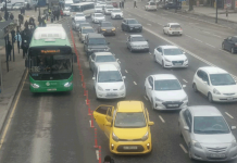 Встали столбики в рядок